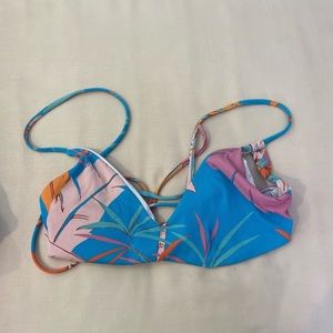 L space bikini top